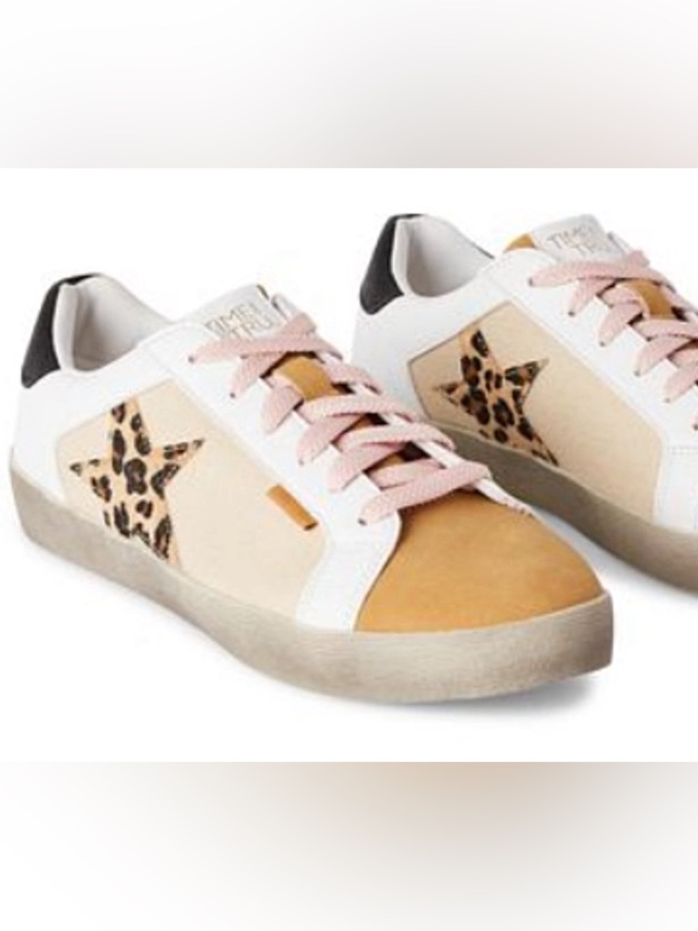 Time and Tru Women's Isabella
Star Beige & Tan Star Accent Sneakers